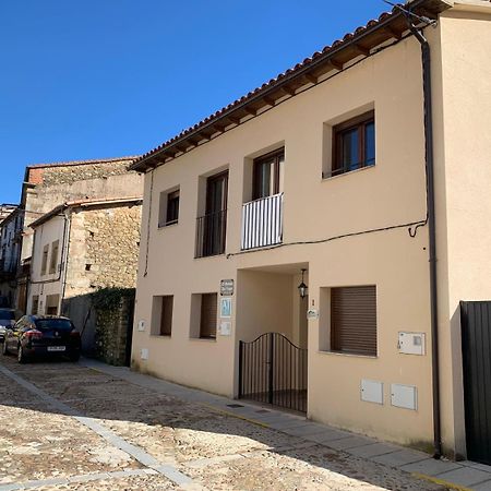 El Hondon Del Lugar Apartment Hoyos ภายนอก รูปภาพ